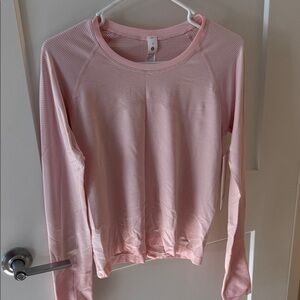 Lululemon Swiftly Tech Long Sleeve Shirt Waist Length in size 10